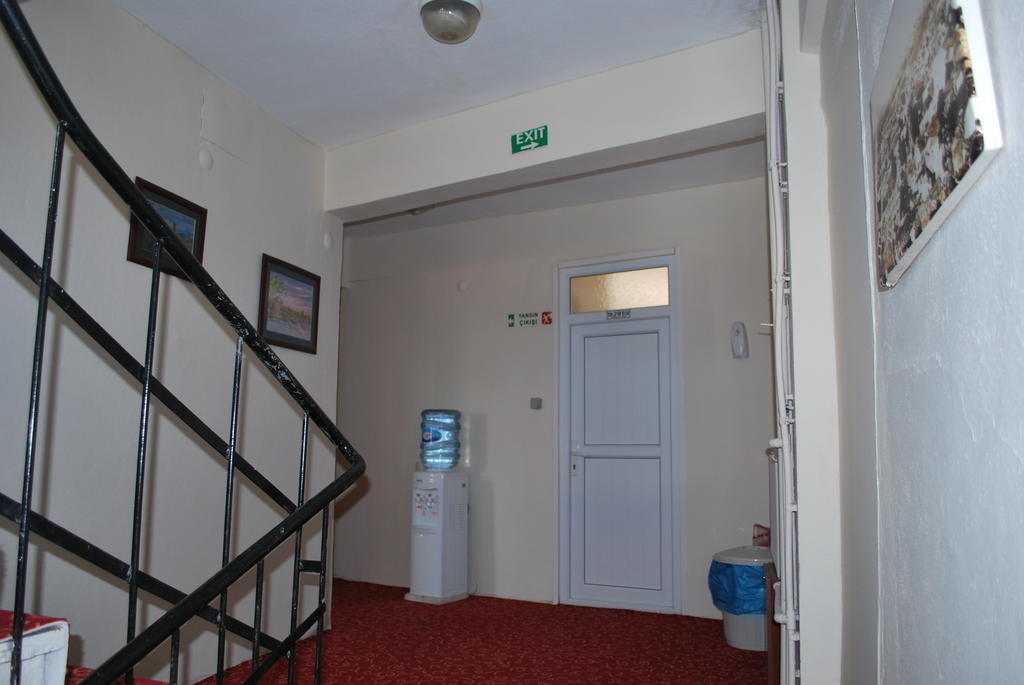 Goktug Hotel Edirne Extérieur photo