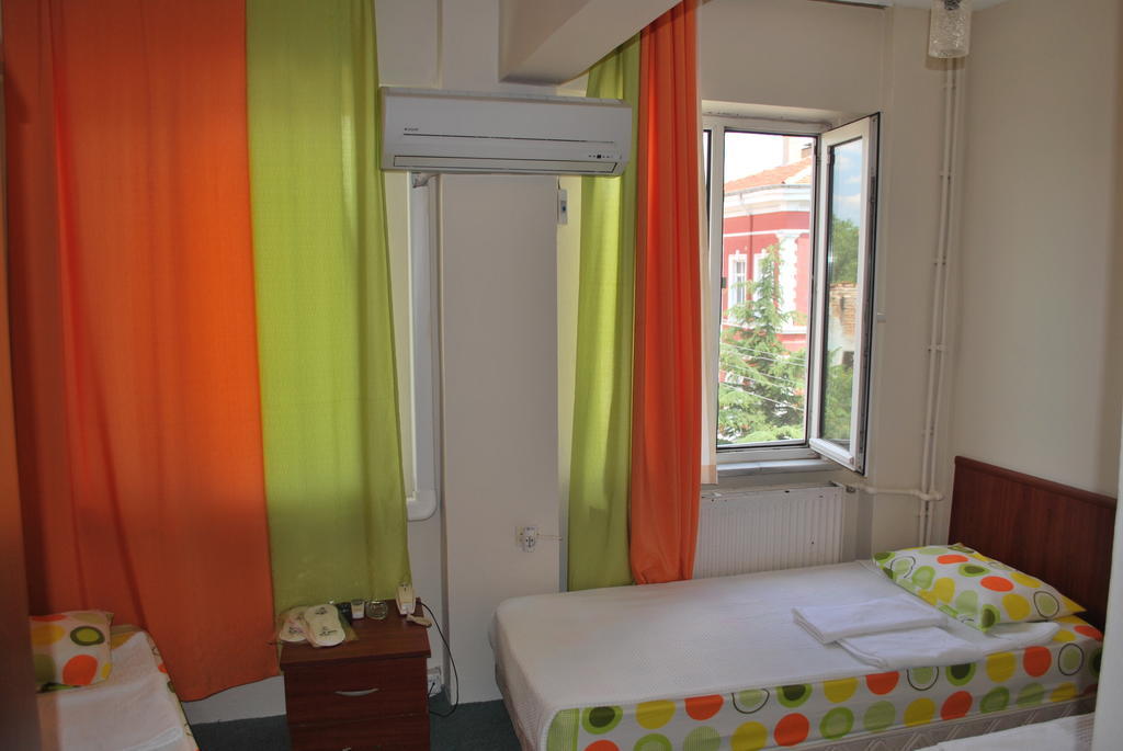 Goktug Hotel Edirne Chambre photo