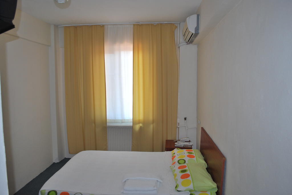 Goktug Hotel Edirne Chambre photo